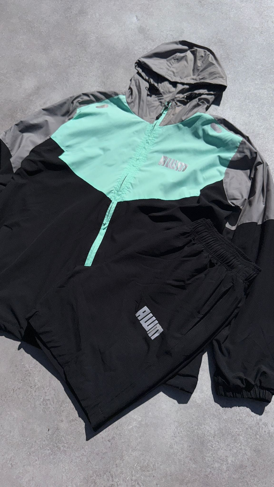 AWM Windbreaker Set (Black)